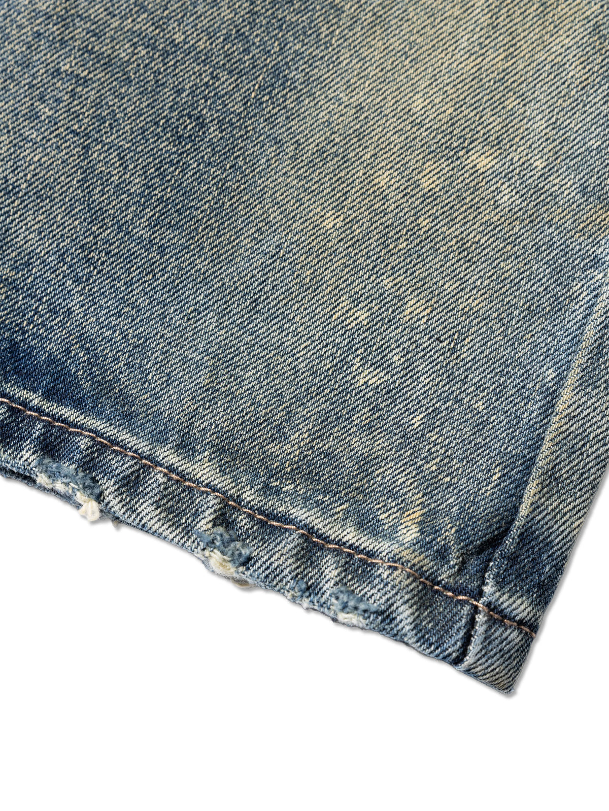 DISTRESSED G JEANS