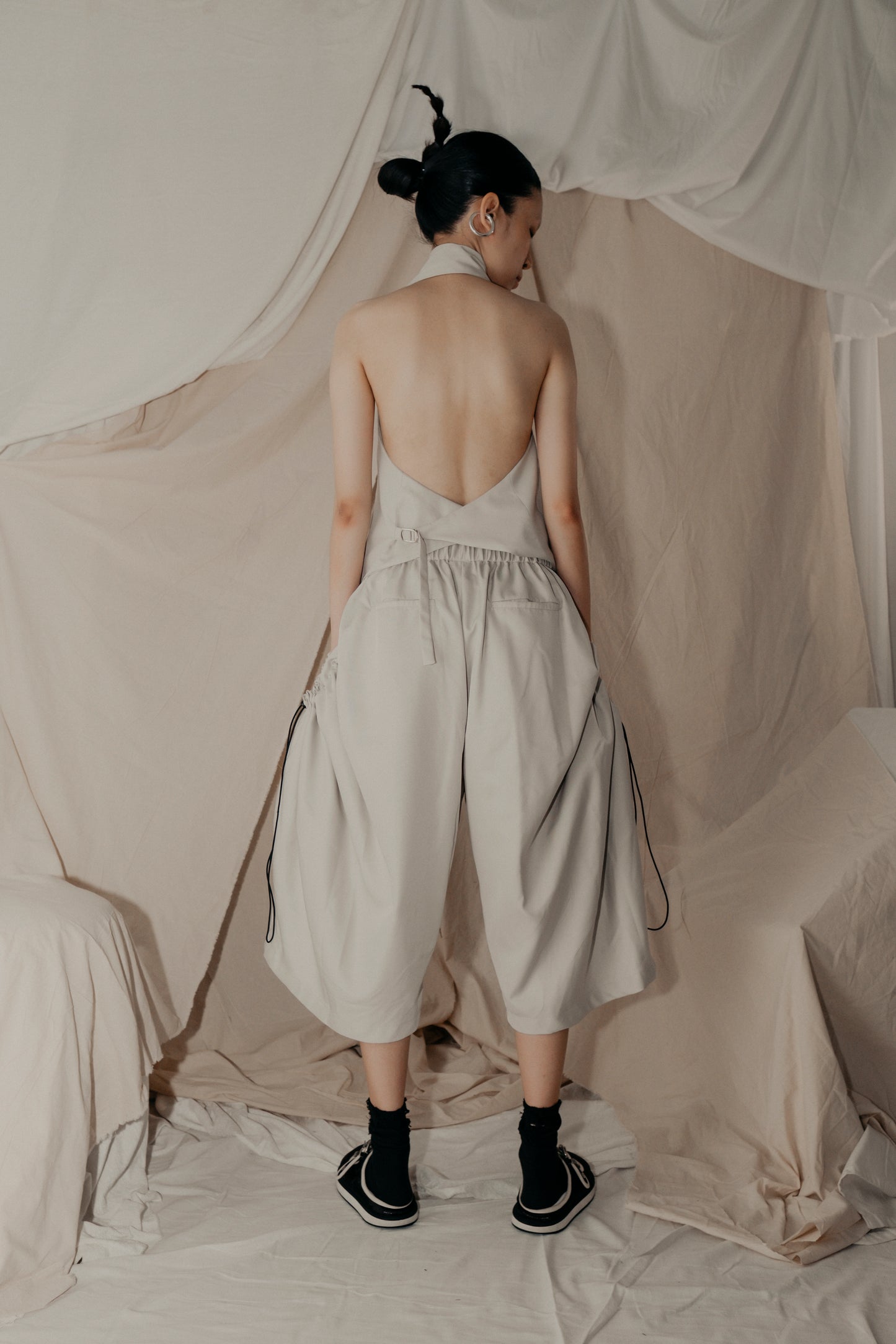 Nepenthes Giant Pocket Pants in Cream - BEV C multi label store