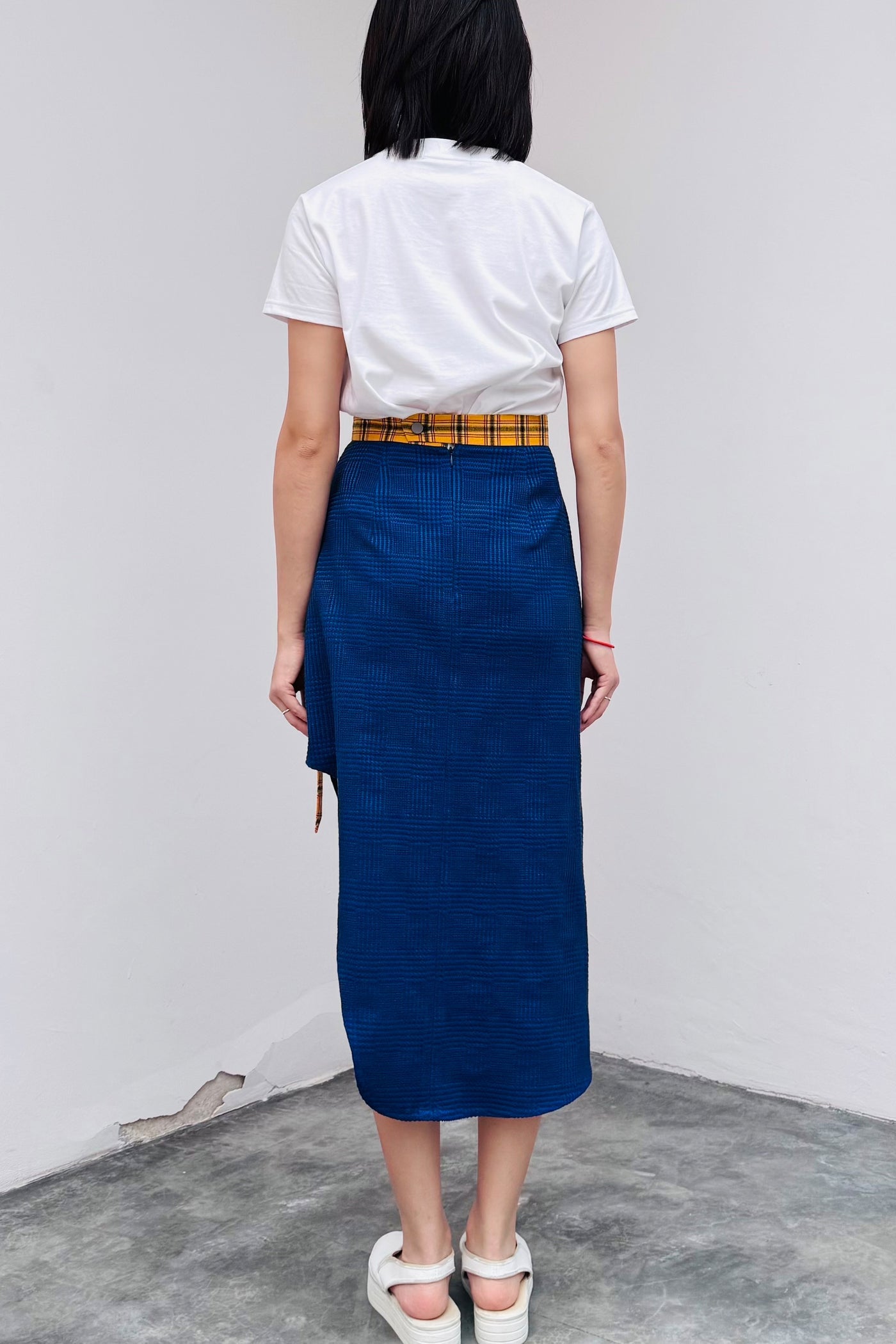 LUNAR 2025 SK03A || CHONG SKIRT - BEV C multi label store