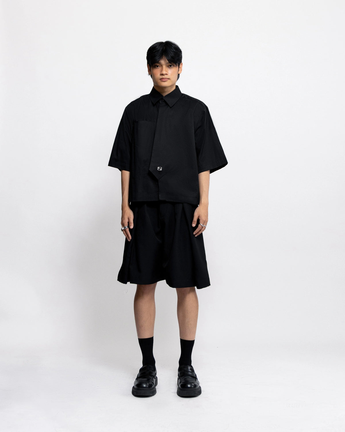 POSH BOXY SHIRT BLACK - BEV C multi label store
