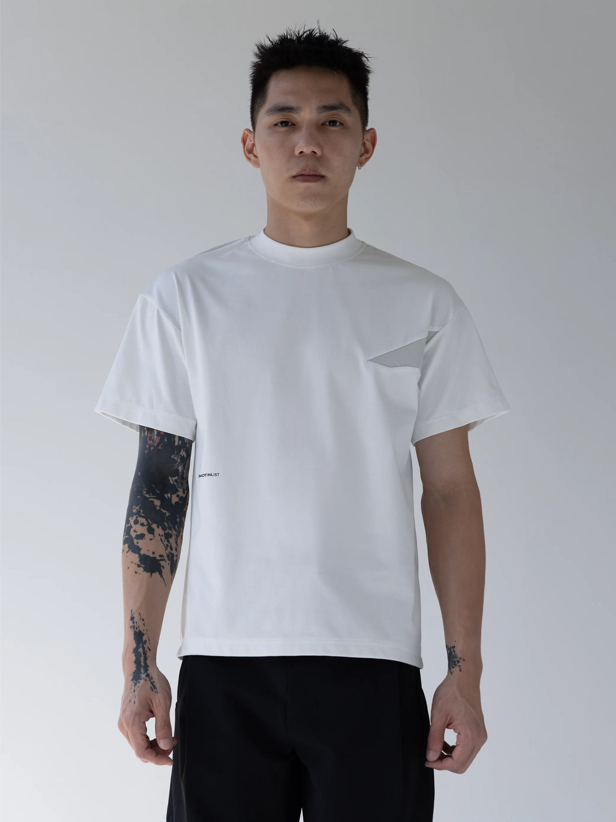 LV.2 EXO T-shirt White Y