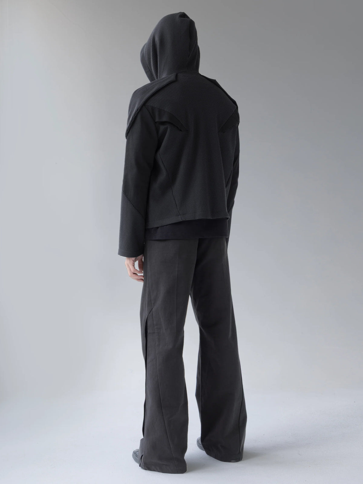 LV.2 ZIPUP Black X