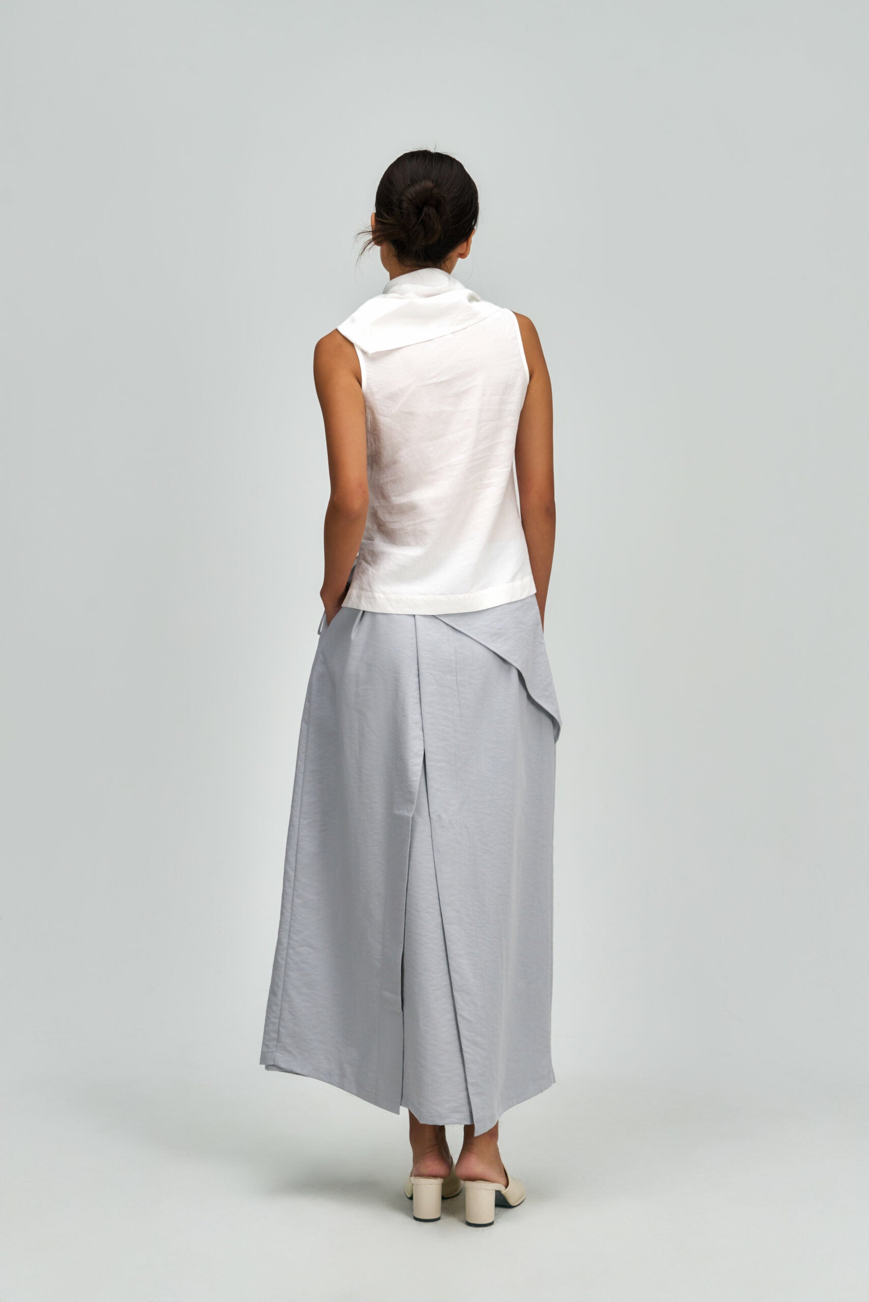 Waist Bandeu Pleated Skirt – Plus Long (Light Blue) - BEV C multi label store