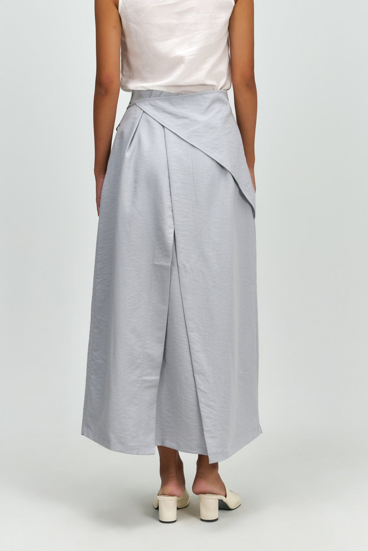 Waist Bandeu Pleated Skirt – Plus Long (Light Blue) - BEV C multi label store