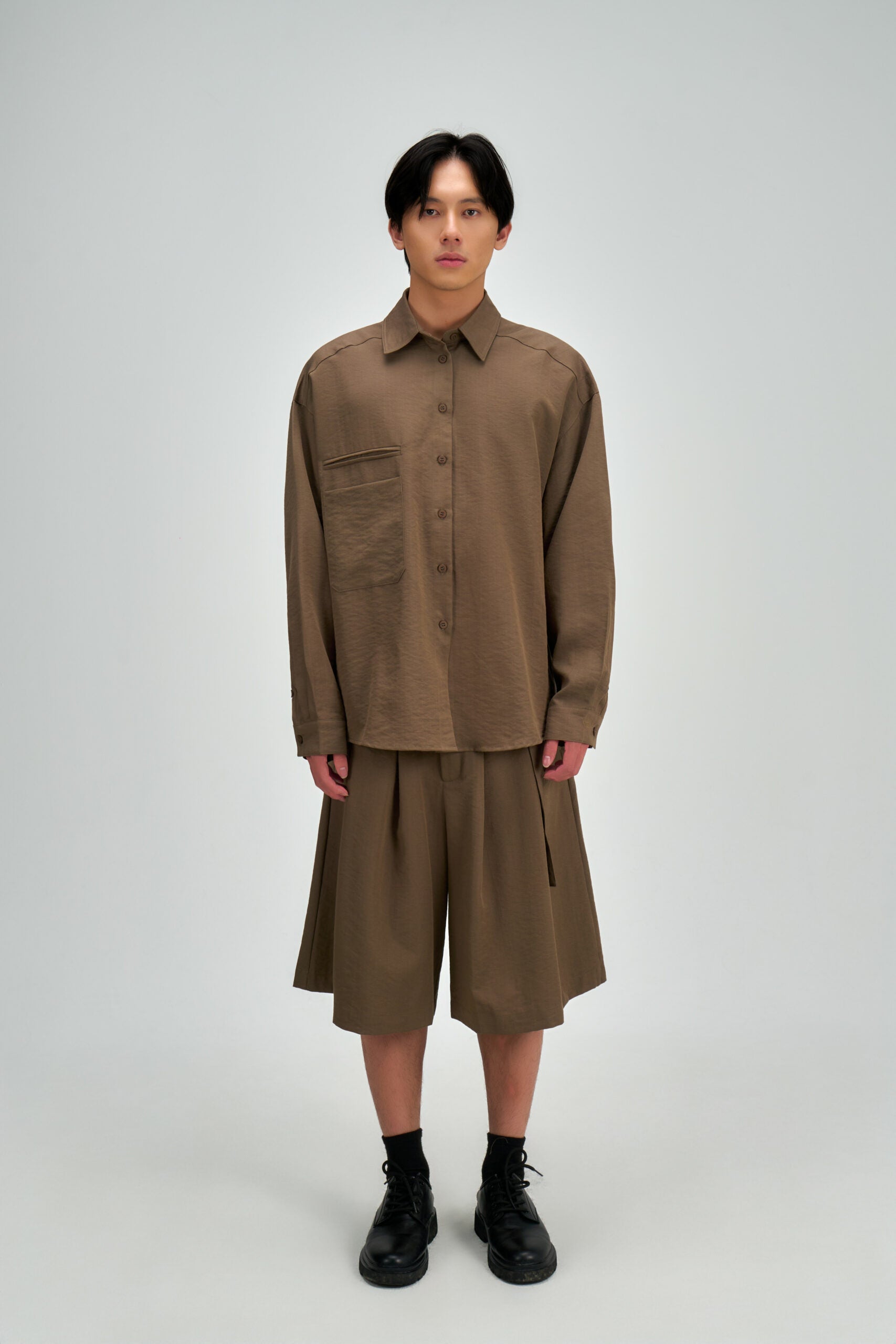 Gender Neutral Oversized Arm Long Sleeve Blouse (Tea) - BEV C multi label store