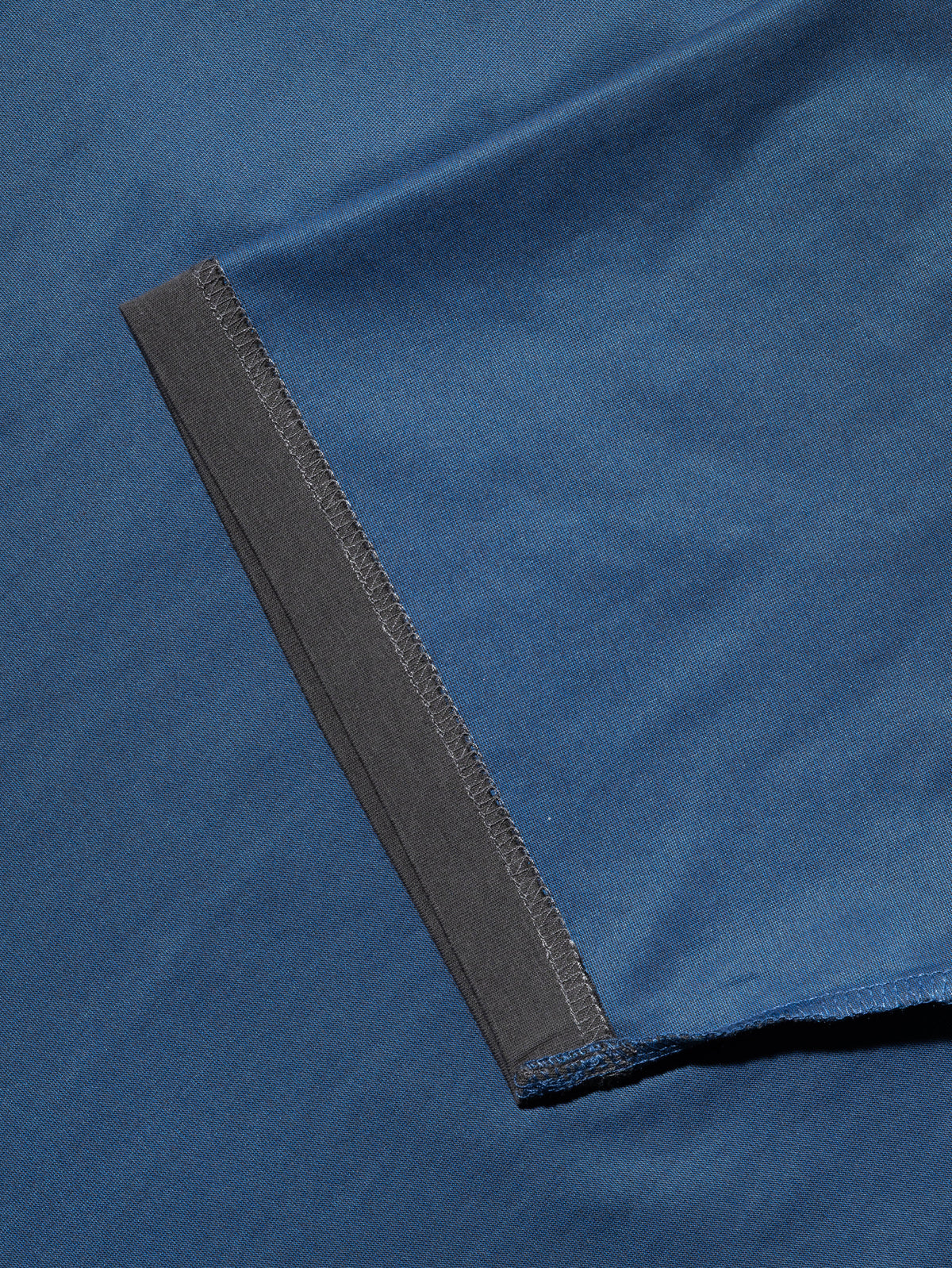 REVERSIBLE ALL DAY TEE BLACK