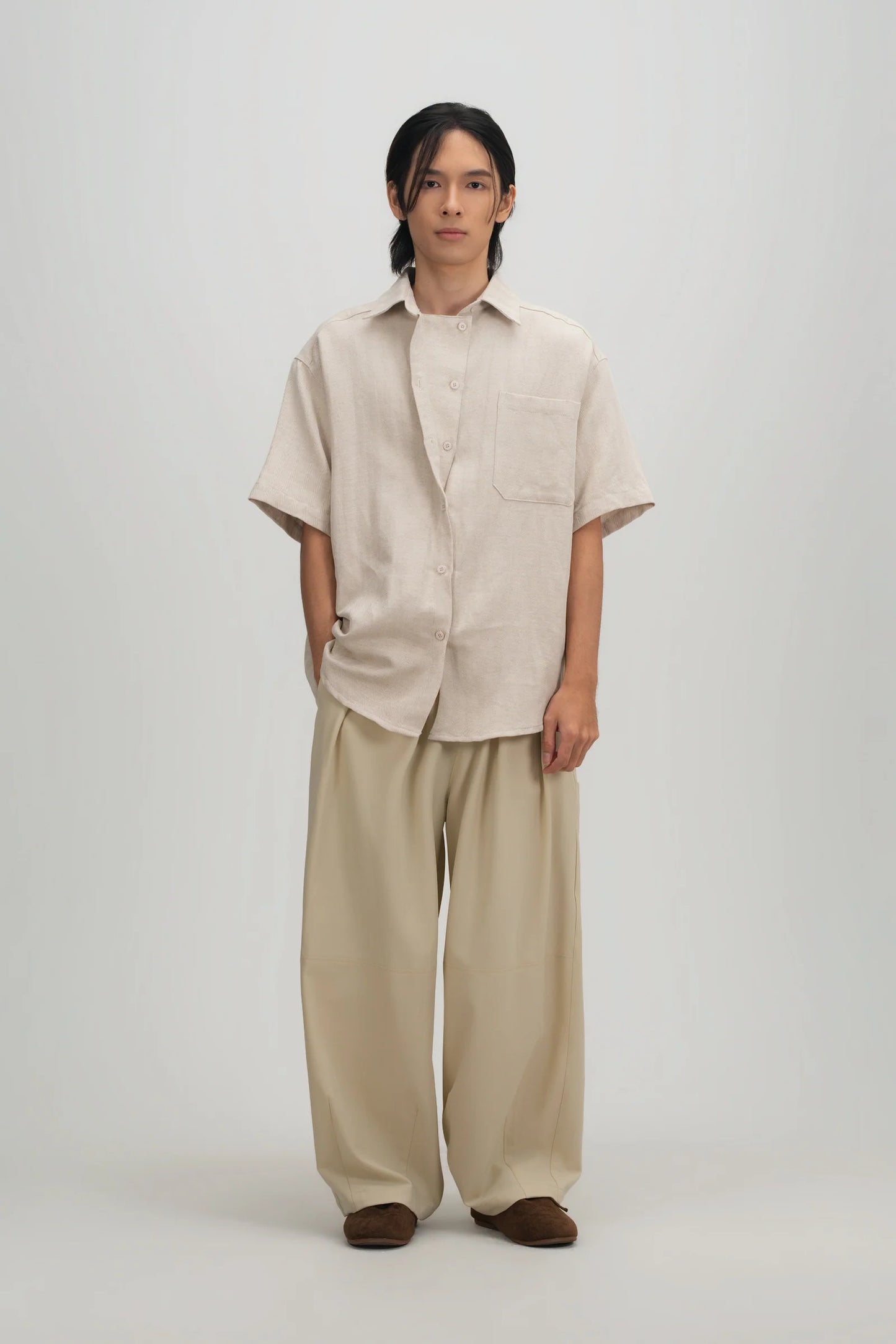 Gender Neutral Drape Neck Short-Sleeve Shirt (Linen Beige) - BEV C multi label store