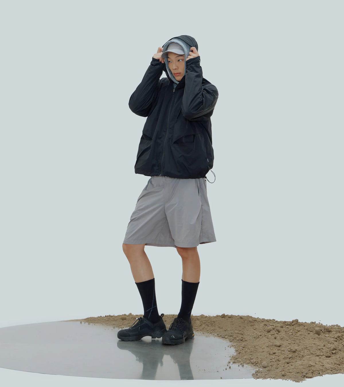 Black - Essential Tech Kite Jacket