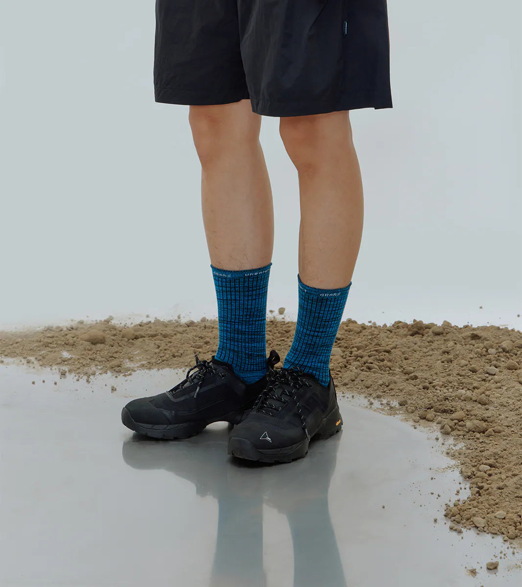 Burst Blue - Essential Mid Socks