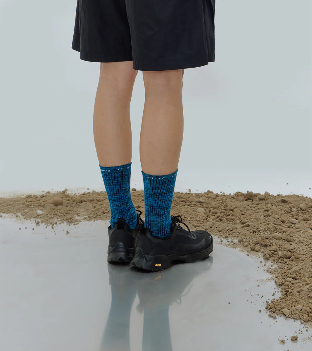Burst Blue - Essential Mid Socks