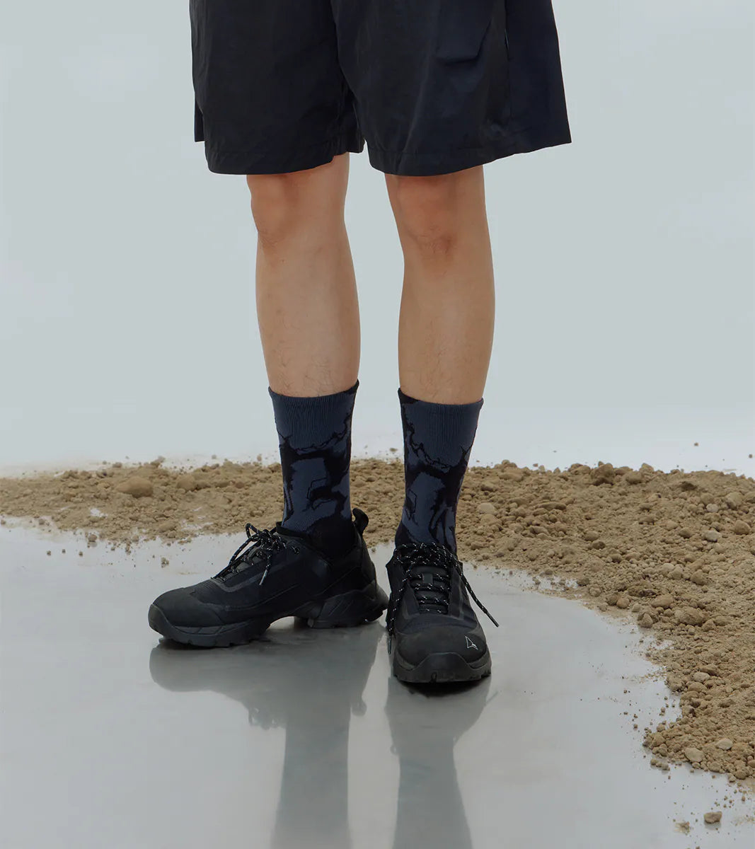 Grey Black - Roar Crew Socks