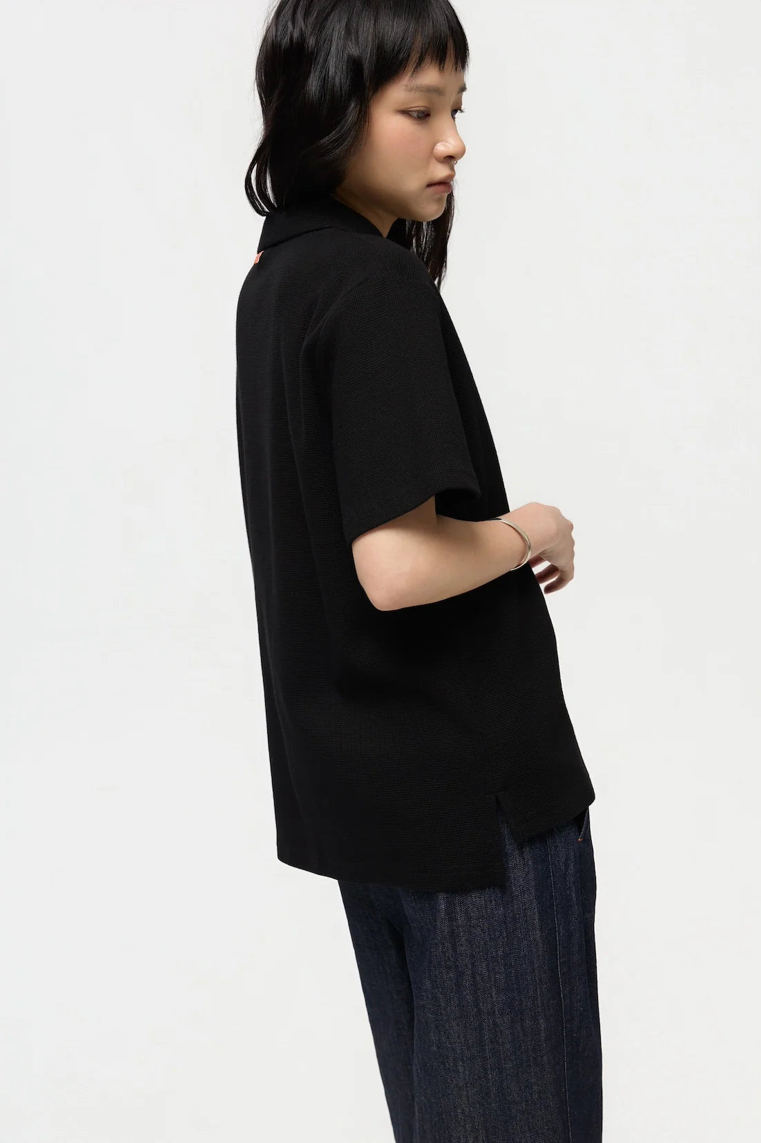 JINWA KNIT POLO IN JET BLACK