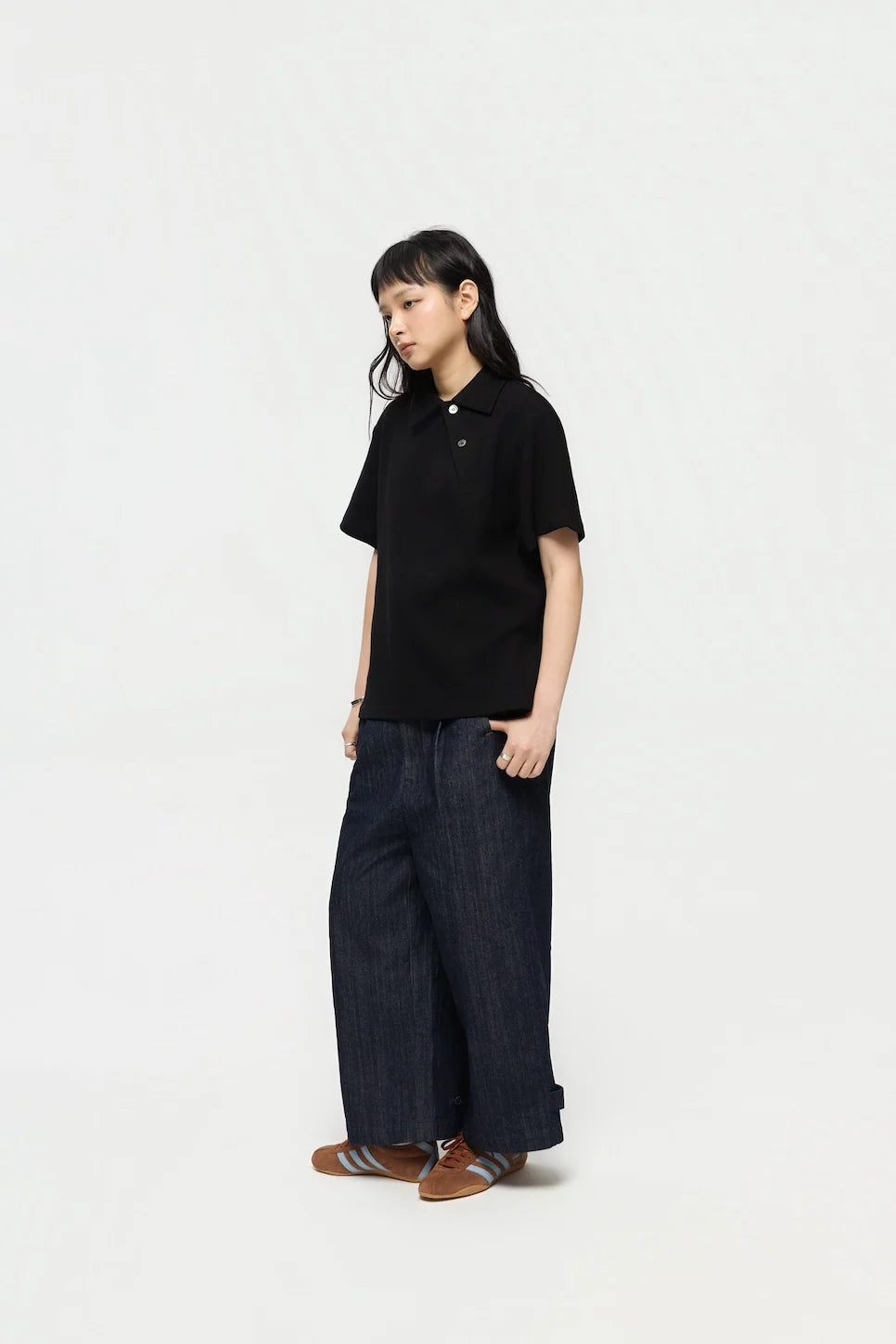 JINWA KNIT POLO IN JET BLACK