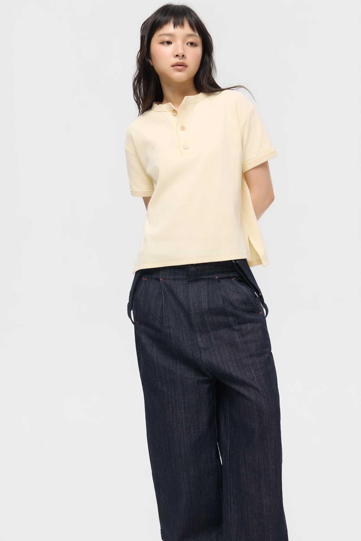 MILITARY HENLEY TEE IN CREAM