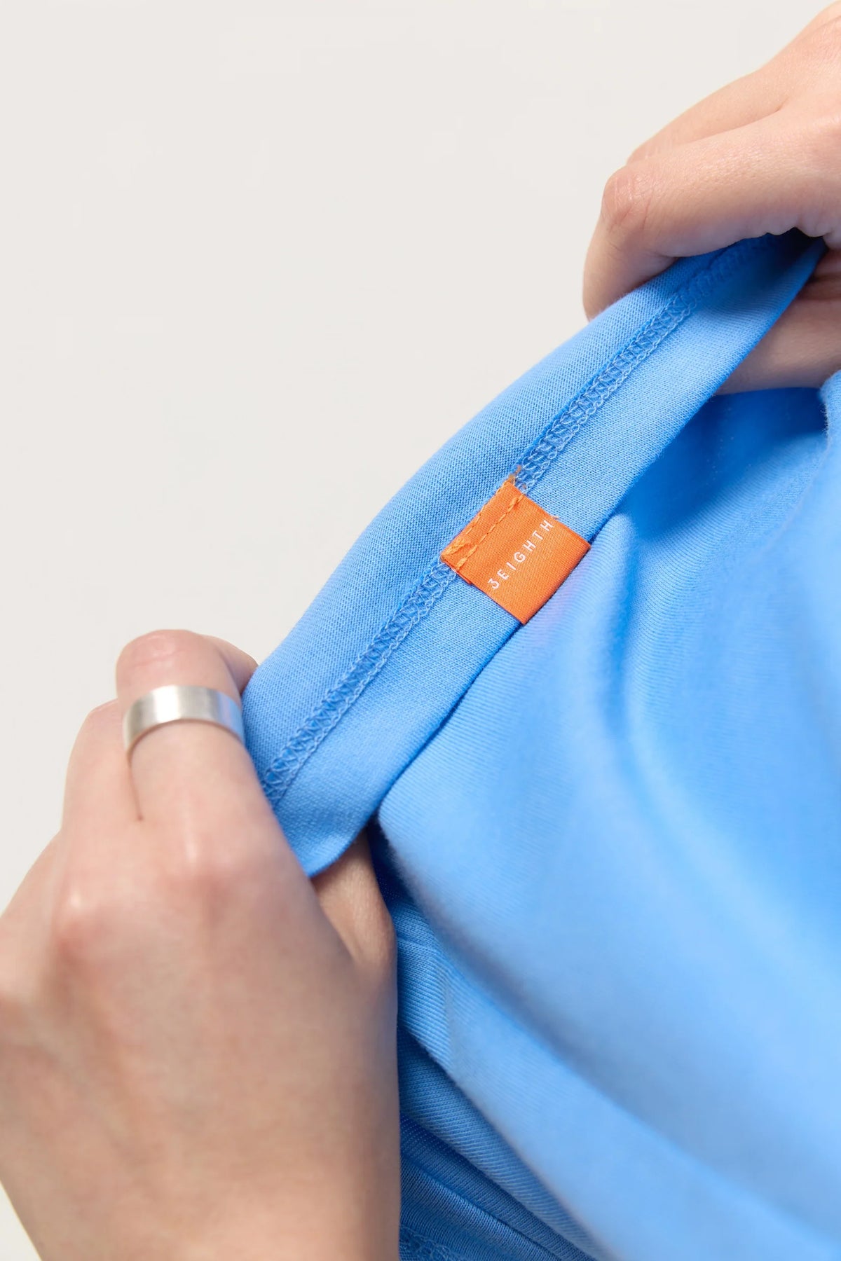MOCK NECK TEE IN AZURE BLUE