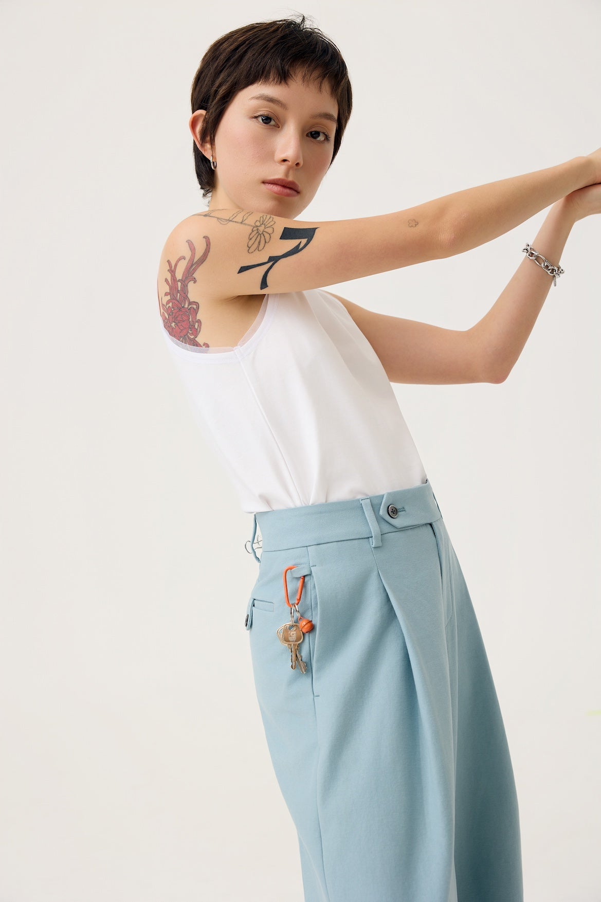 NAGARE PLEAT TROUSERS IN STEEL BLUE - BEV C multi label store