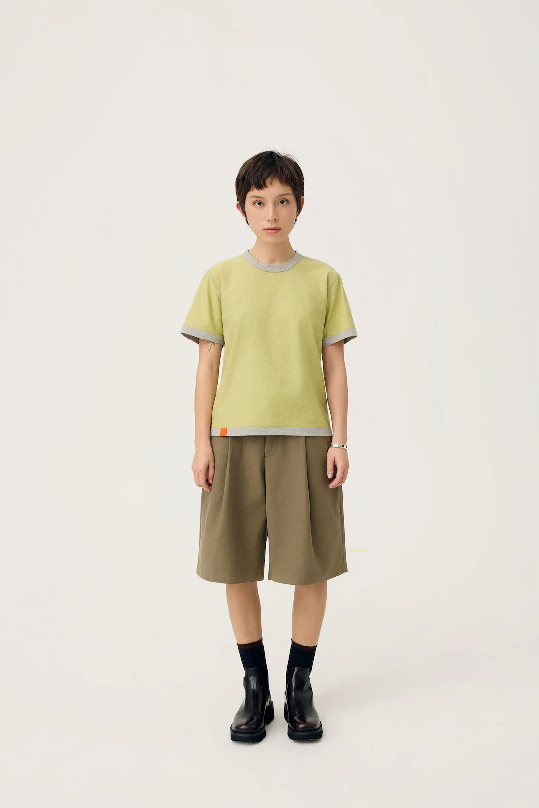 EVERYDAY REVERSIBLE TEE IN ZINC GREY & LEMON FIZZ