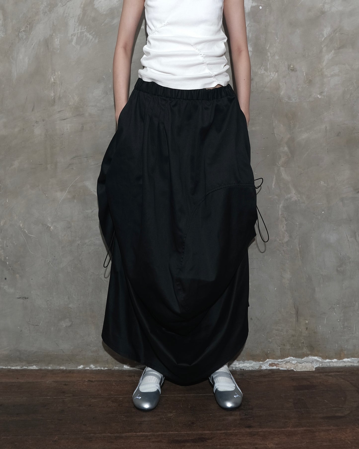 Orbit Skirt in Black - BEV C multi label store