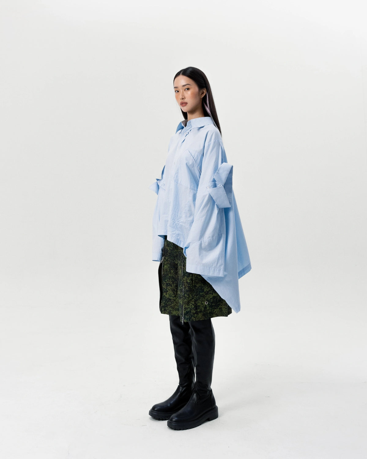 CIVIL SLIT SHORT - BEV C multi label store