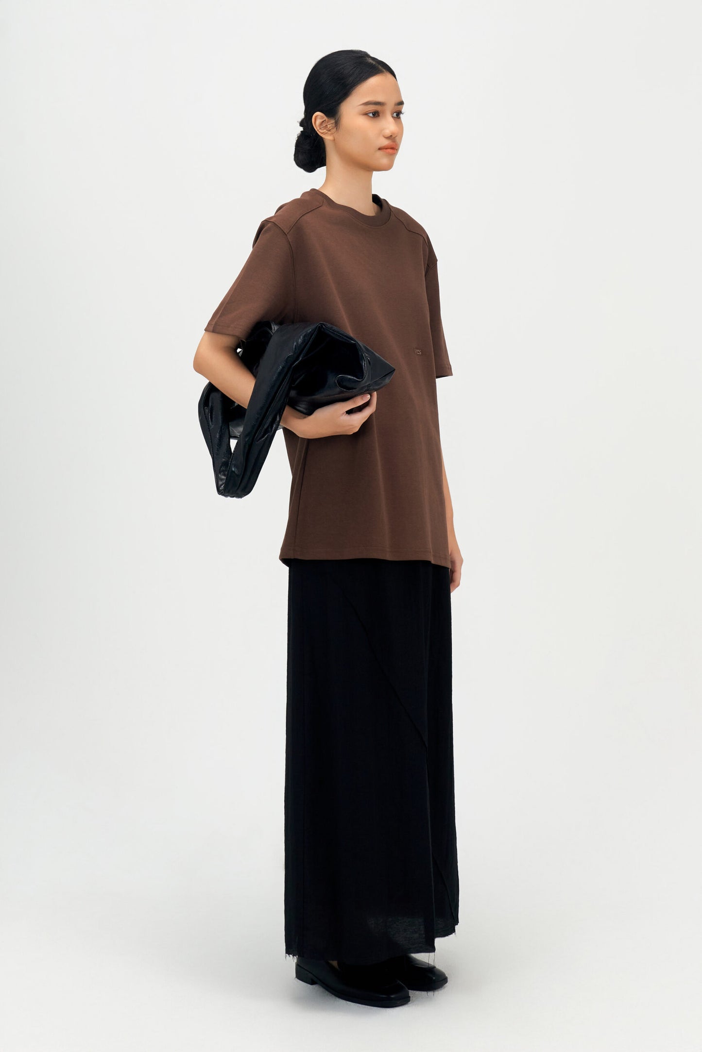 Triangle Leather Tote (Black) - BEV C multi label store
