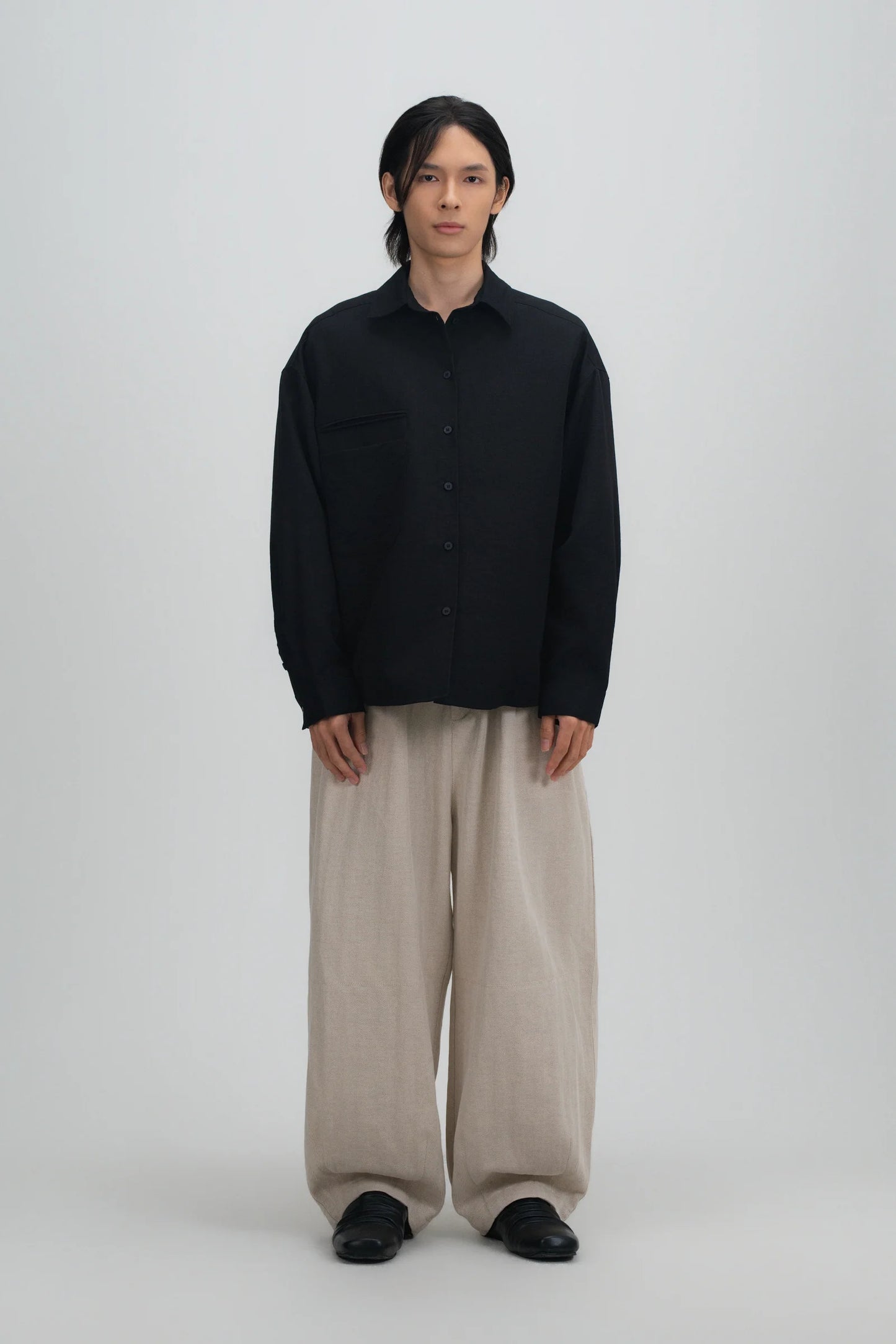 Gender Neutral Oversized Arm Long Sleeve Blouse (Black) - BEV C multi label store