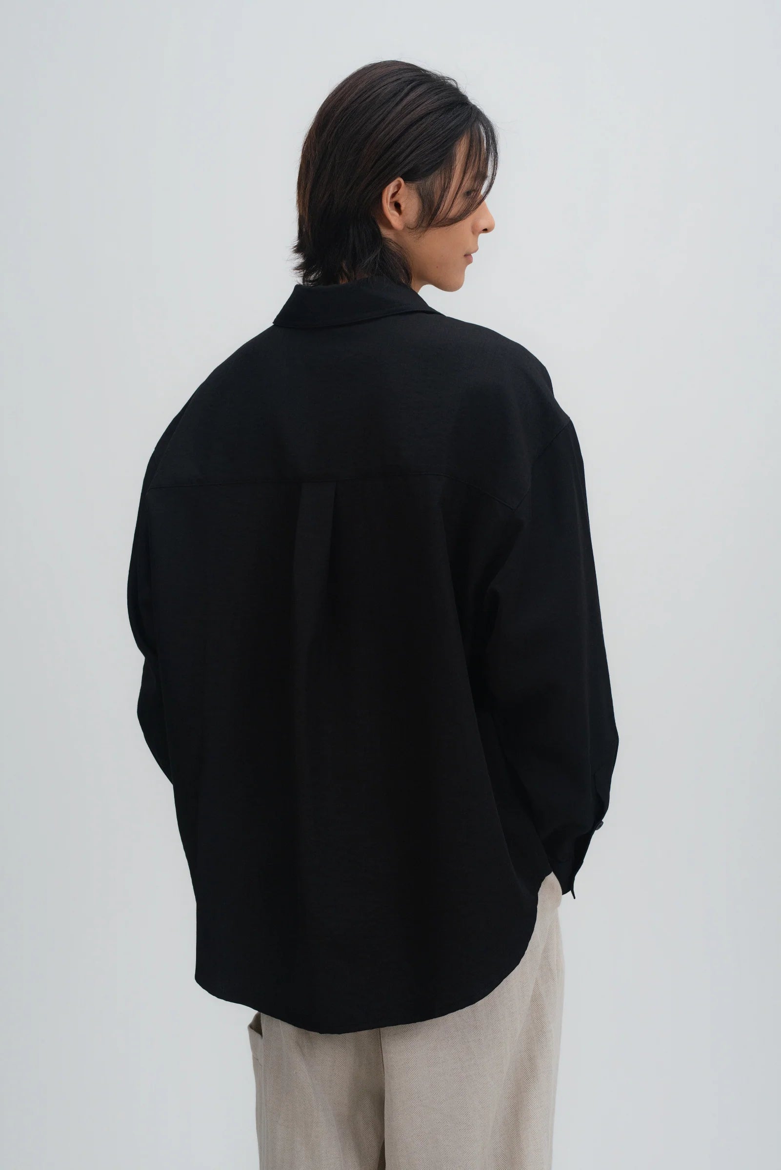 Gender Neutral Oversized Arm Long Sleeve Blouse (Black) - BEV C multi label store