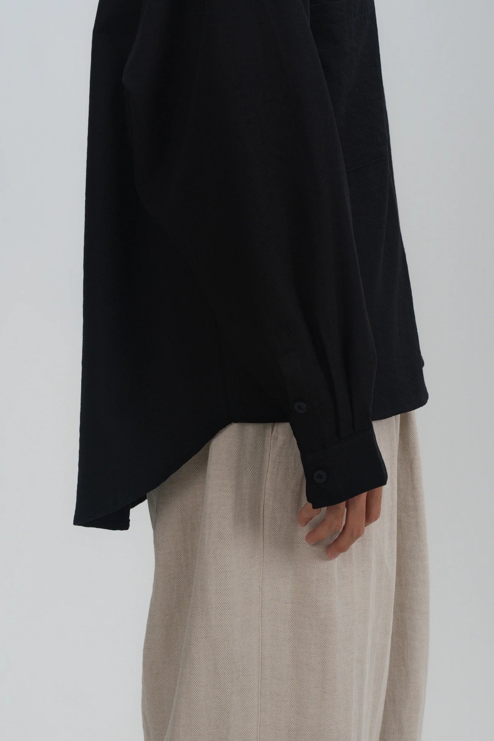 Gender Neutral Oversized Arm Long Sleeve Blouse (Black) - BEV C multi label store