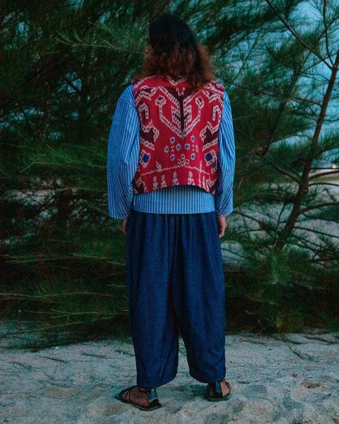 Vest Pua Kumbu (Red) - BEV C multi label store