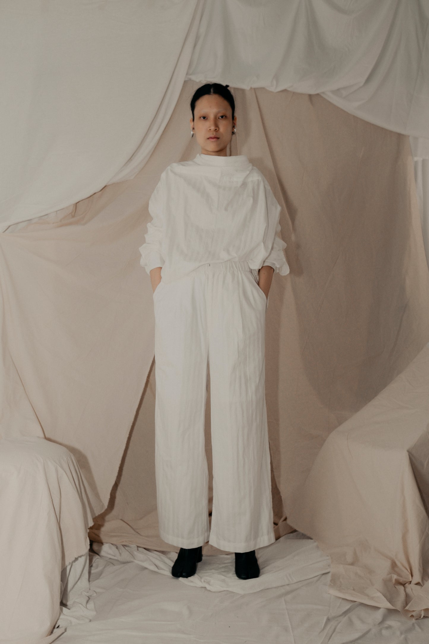 Straight Leg Elastic Pants in White Line - BEV C multi label store
