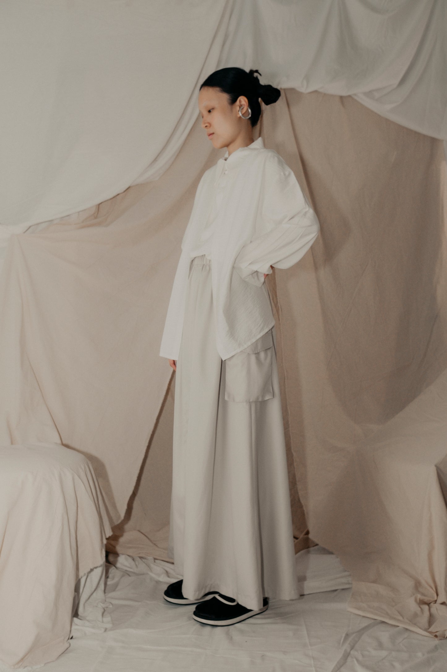 Two-Way Side Pocket Skirt in Cream - BEV C multi label store