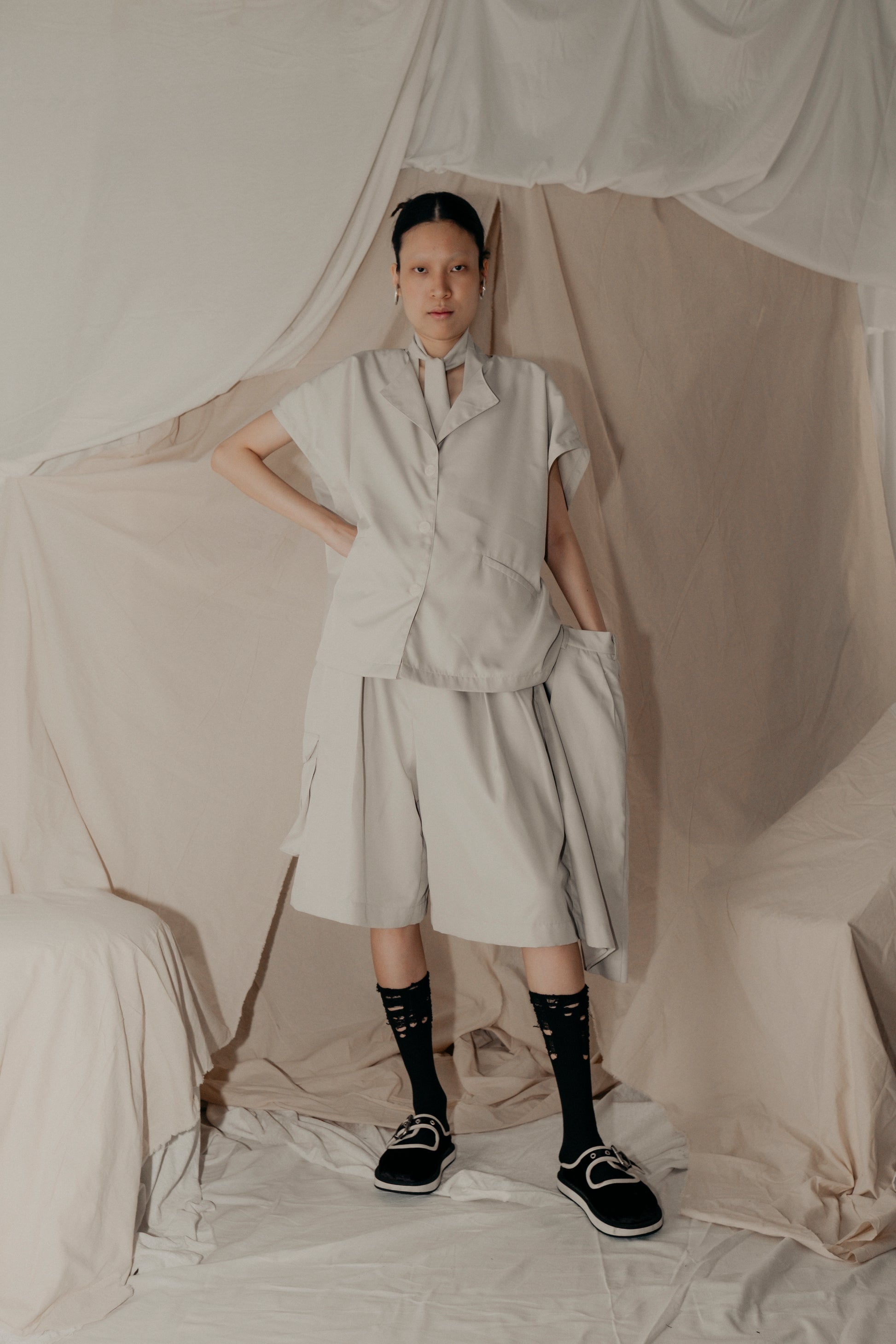 3 Kaki Kongfu Pants in Cream - BEV C multi label store