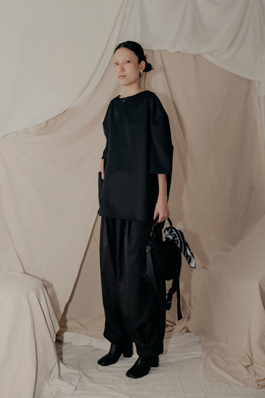 Holiday Season Shirt in Black - BEV C multi label store