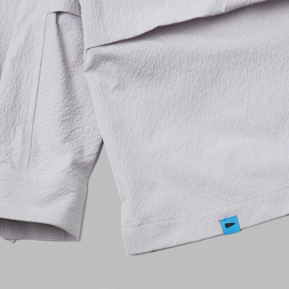 Seersucker Shirt Jacket / Nylon - Grey