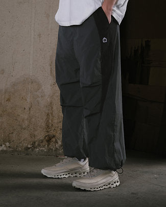 Mount Tech Pants (Dark Grey) - BEV C multi label store