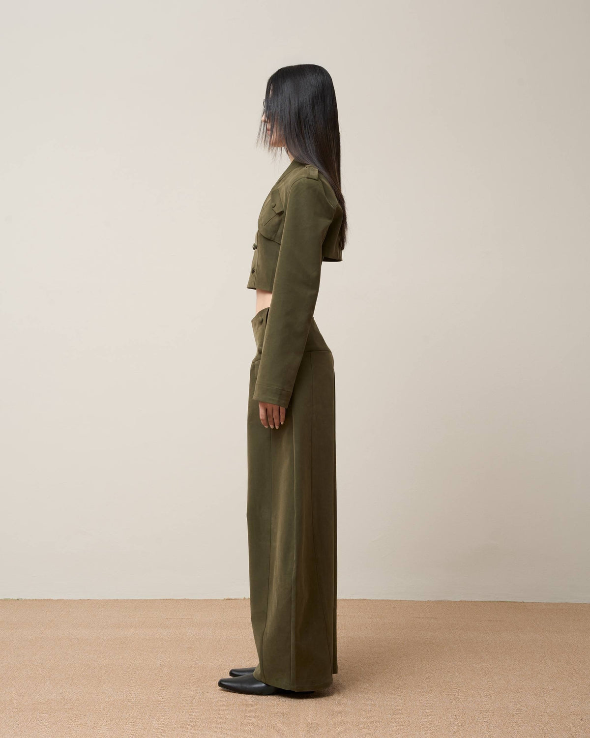 Vol.3 Ch.2 Button Barrel Leg Trousers - Black - BEV C multi label store