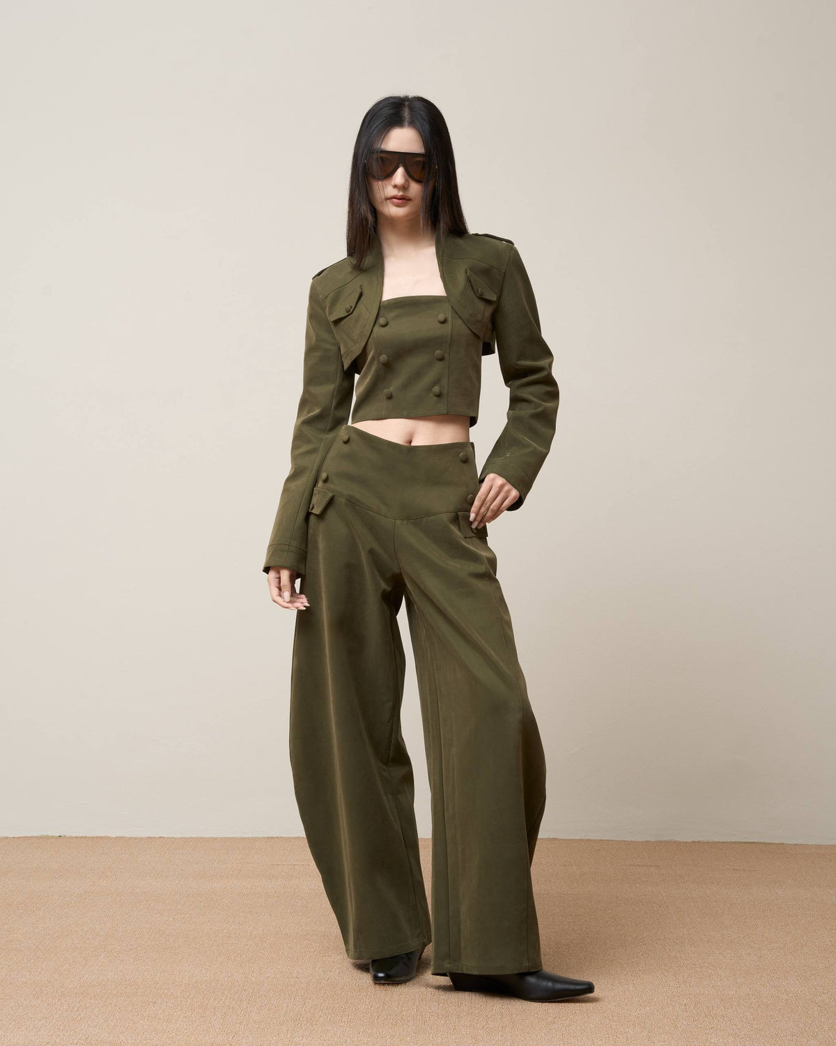 Vol.3 Ch.2 Button Cropped Jacket - Green - BEV C multi label store