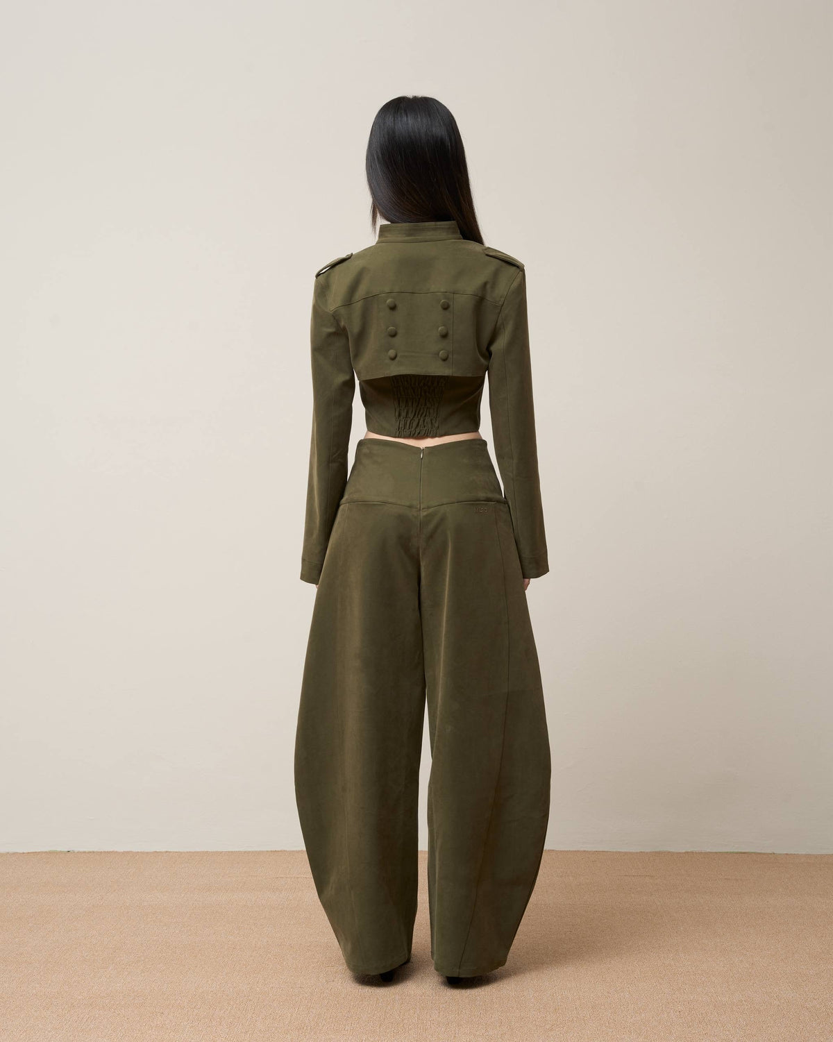 Vol.3 Ch.2 Button Barrel Leg Trousers - Black - BEV C multi label store