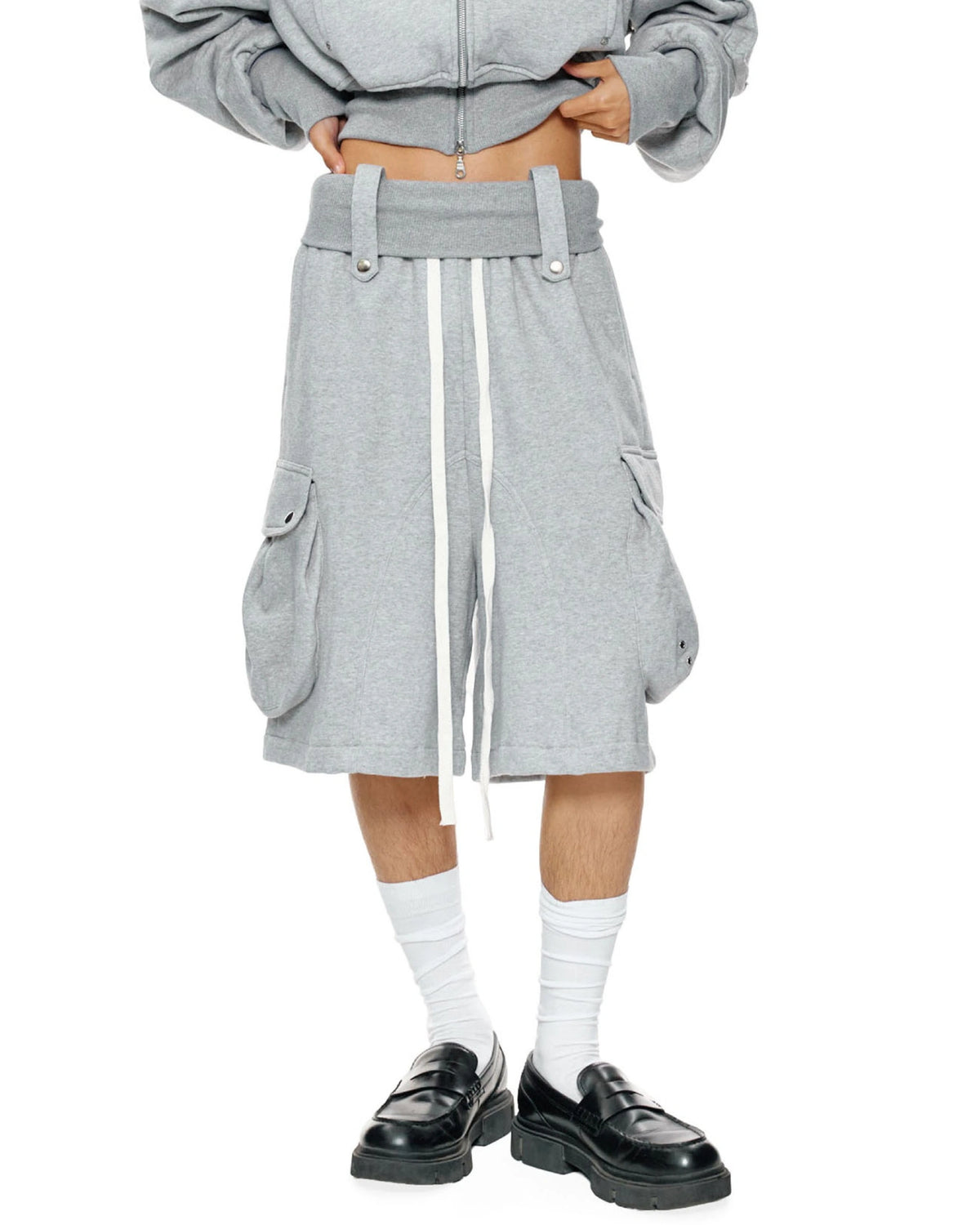 TRACK SHORTS BLACK - BEV C multi label store