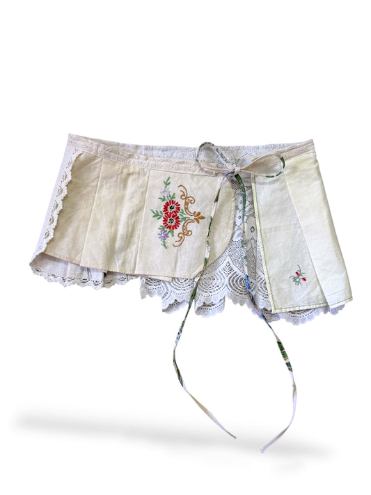 Mini belt skirt - 11
