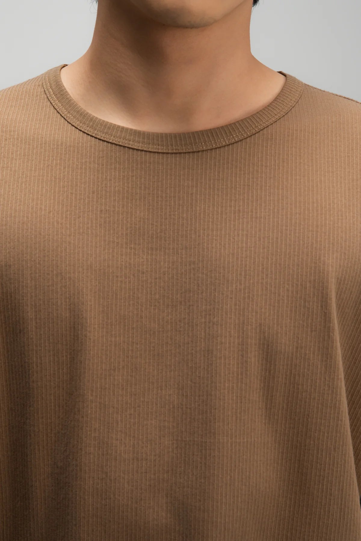 Gender Neutral Thin Boxy Tee (Textured Mud) - BEV C multi label store