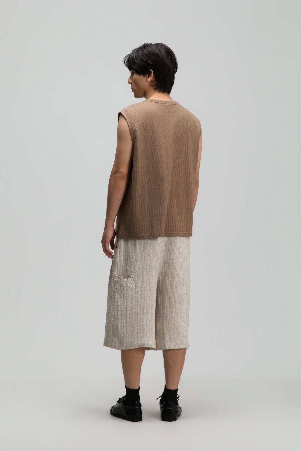 Gender Neutral Front Box Pleated Shorts (Beige) - BEV C multi label store