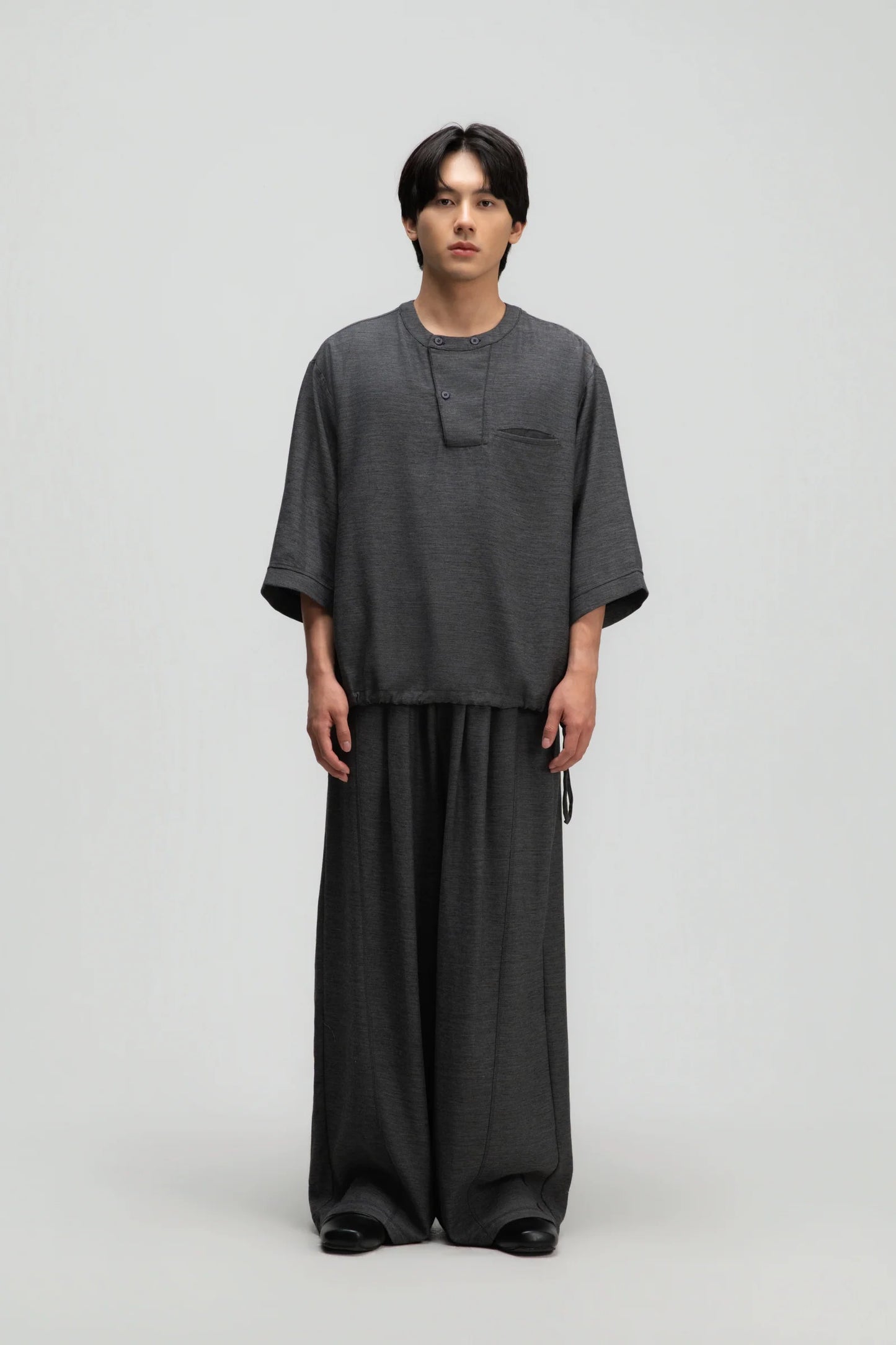 Gender Neutral 3/4 Sleeve Arc Collar Shirt (Midnight Grey) - BEV C multi label store