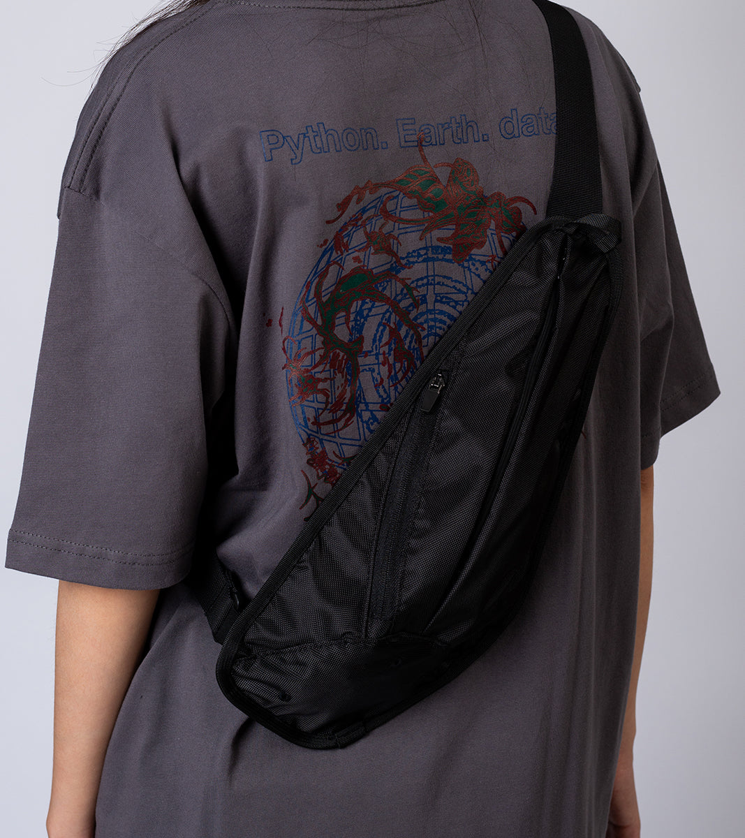 2-Side crossbody bag - Black - BEV C multi label store