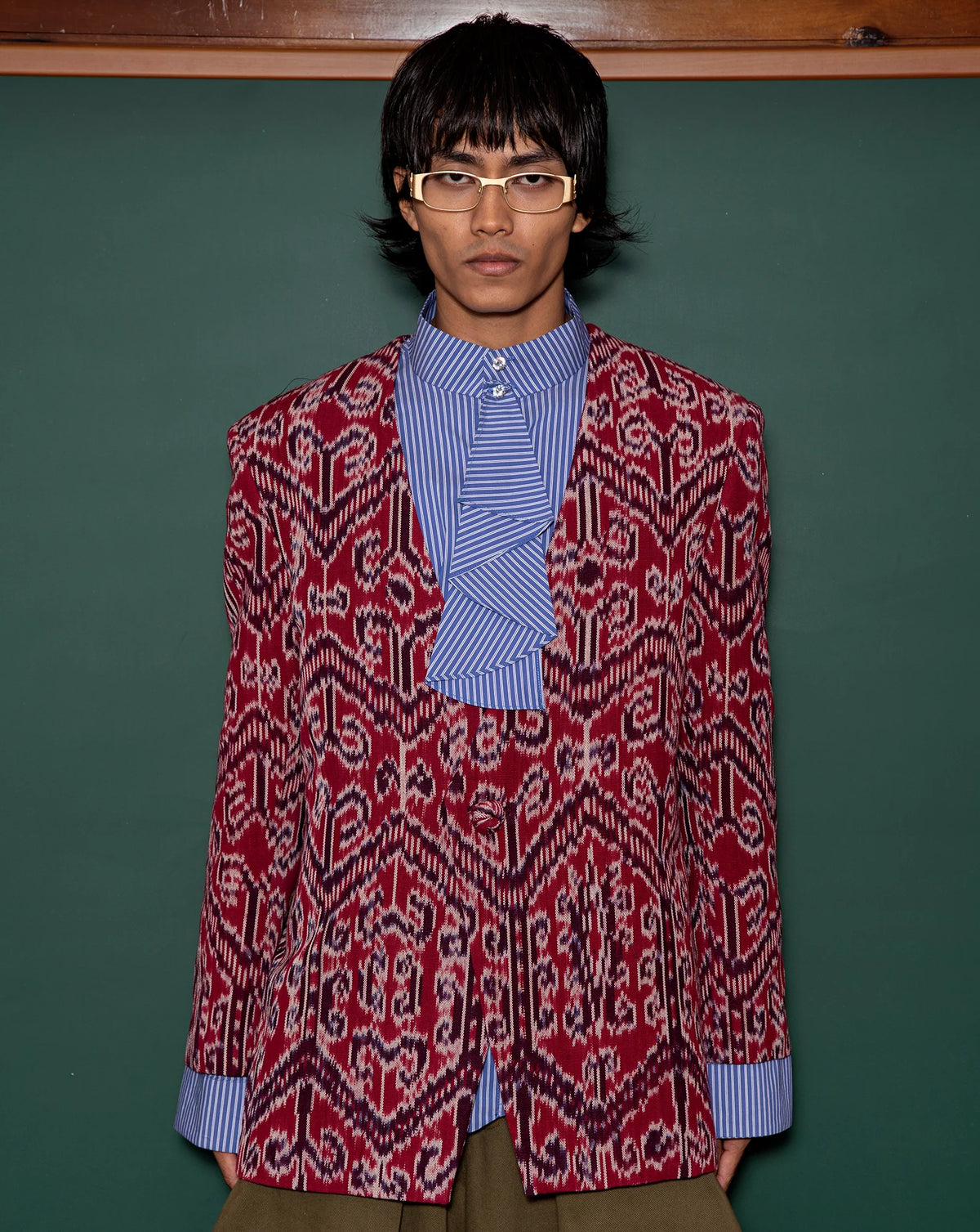 Blazer Pankou Pua Kumbu (Red) - BEV C multi label store