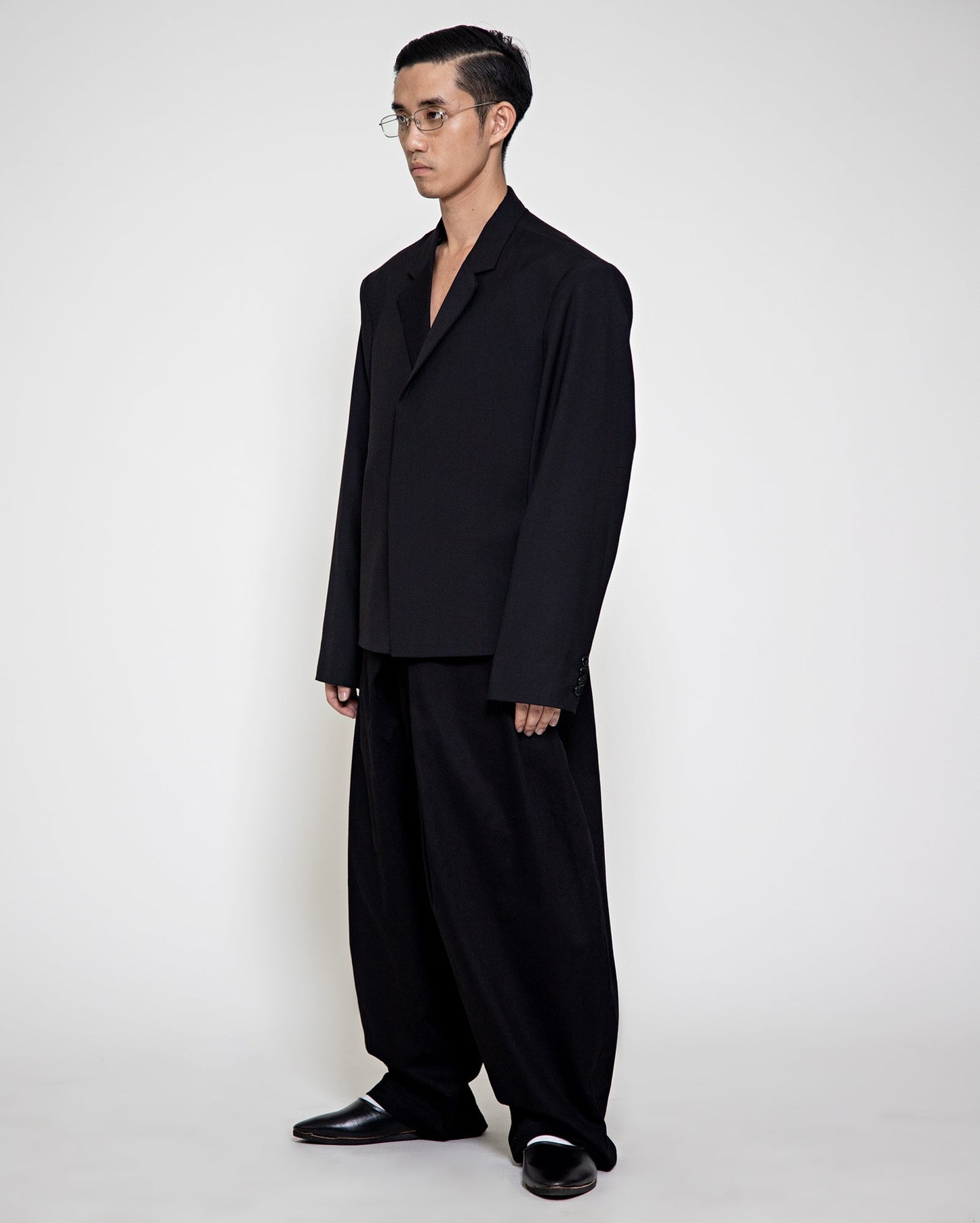 Budi Suit - BEV C multi label store