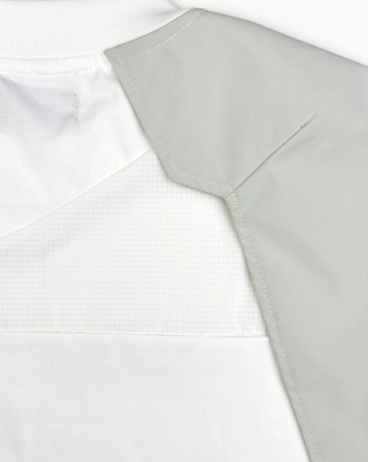 LV.2 EXO T-shirt White Y
