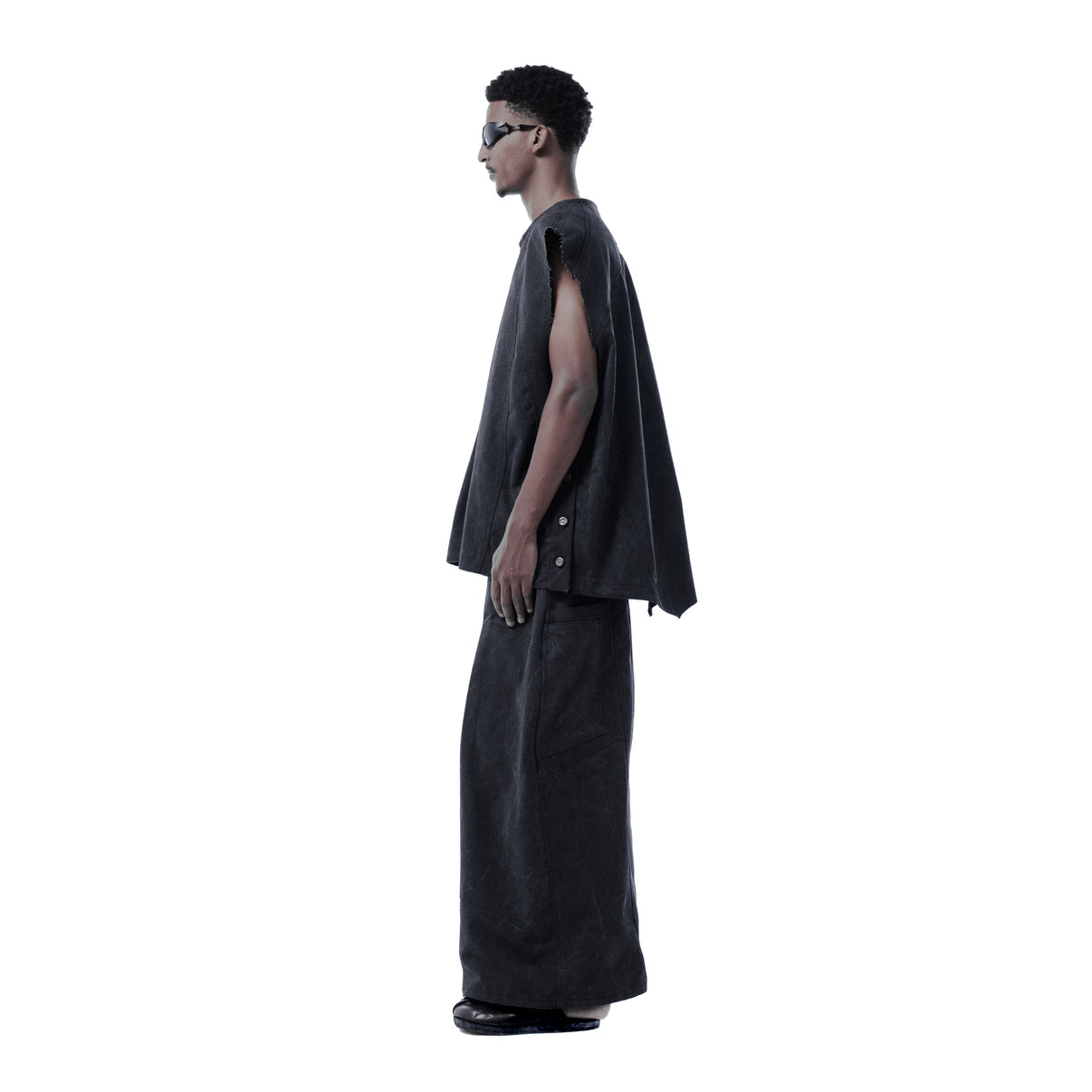 M-EX VEST - BLACK - BEV C multi label store