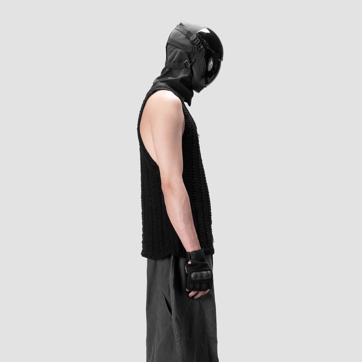 626 KNITTED SINGLET - BLACK