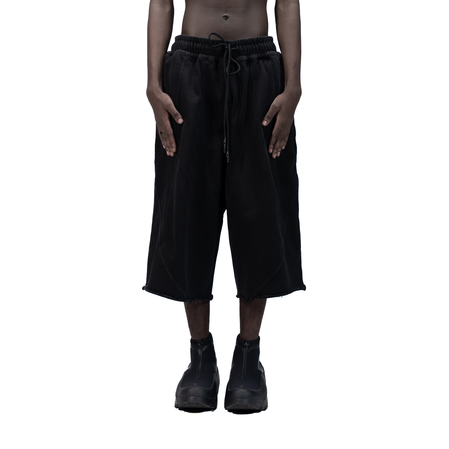626 BAT PANEL JORTS - BLACK - BEV C multi label store