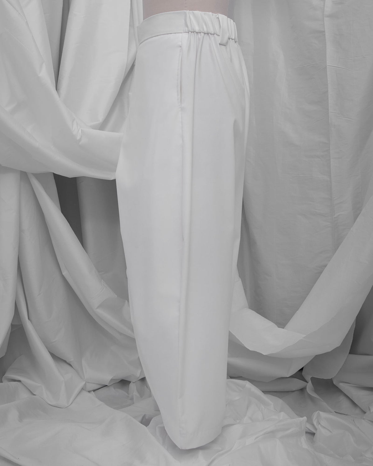 Pendekar Pants (White Viscose) - BEV C multi label store